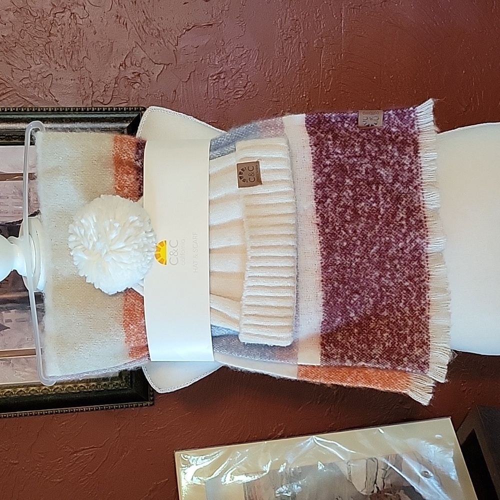 C & C California Scarf and knit beanie set